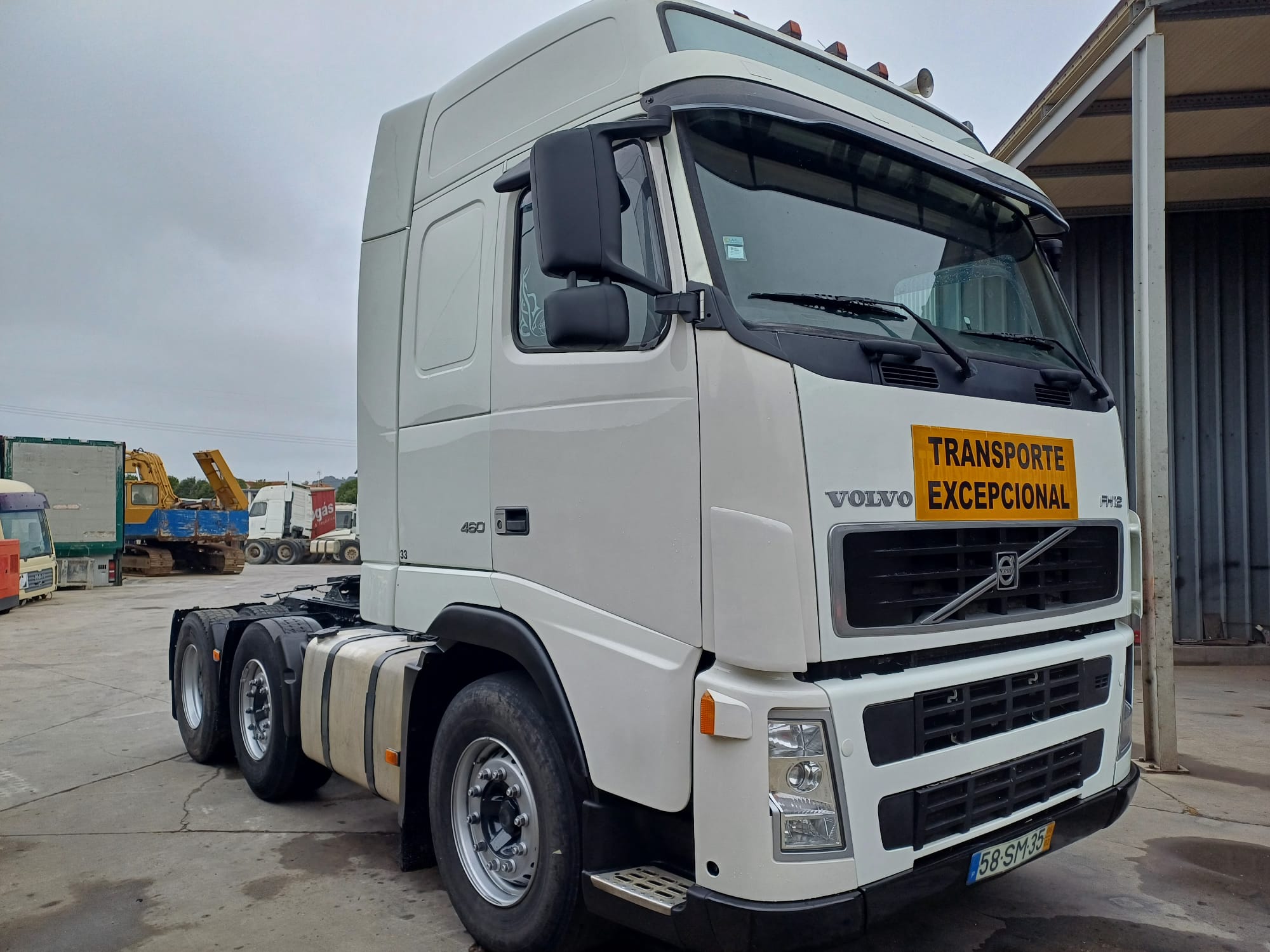 Volvo FH12 460 - Ano 2006